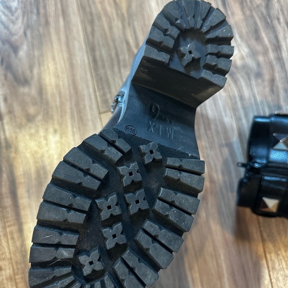 Mix No. 6 boots - Picture 6 of 7